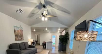 Modern Haven in Lubbock !