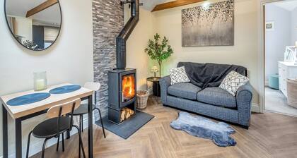 Rose Cottage - UK49048