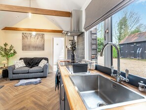 Uklassifisert bilde, 2 av 15, knapp