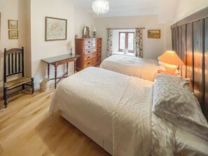 3 chambres, Wi-Fi, literie fournie