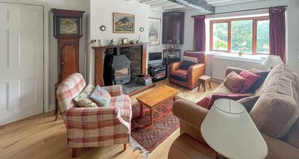 The Farmhouse at Halllin Bank - UK49040