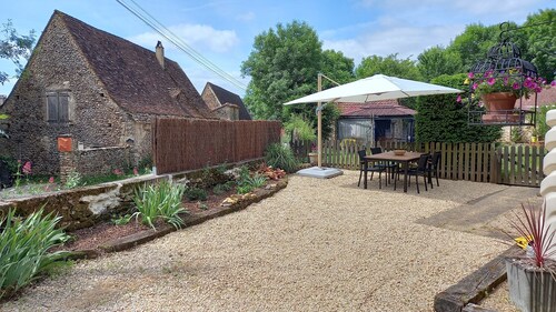 L'écrin du Val de Louyre, in the heart of Périgord Noir, with private pool