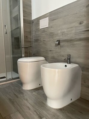 Shower, hair dryer, bidet, towels - Macallè House Letojanni - Taormina (Letojanni)