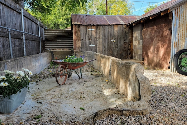 Enceinte de lâhĂ©bergement