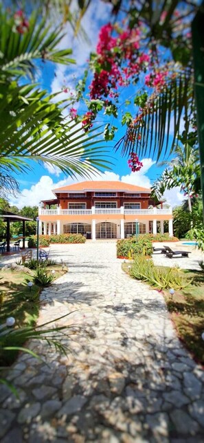 Villa, Garden View | Terrace/patio