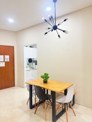 家庭公寓, 城市景观 | 起居区