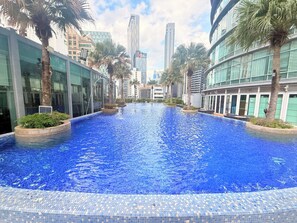 Innen-/Außenpool