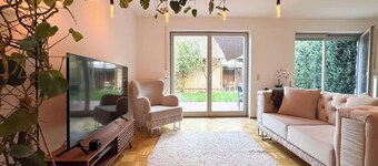 Spacious 4BR House with Terrace, Garden & Barbecue | Near Munich, Airport & Allianz Arena