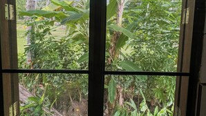 Interior - Romantic Hideaway • 2mn ZenBeach • Garden • 4K (Koh Phangan)