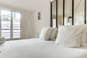 2 habitaciones, acceso a internet y ropa de cama