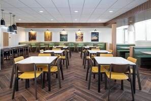 Free daily continental breakfast  - Fairfield By Marriott Inn & Suites Piedmont Greenville (Piedmont)