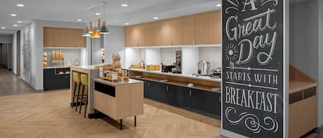 Petit déjeuner continental compris tous les jours