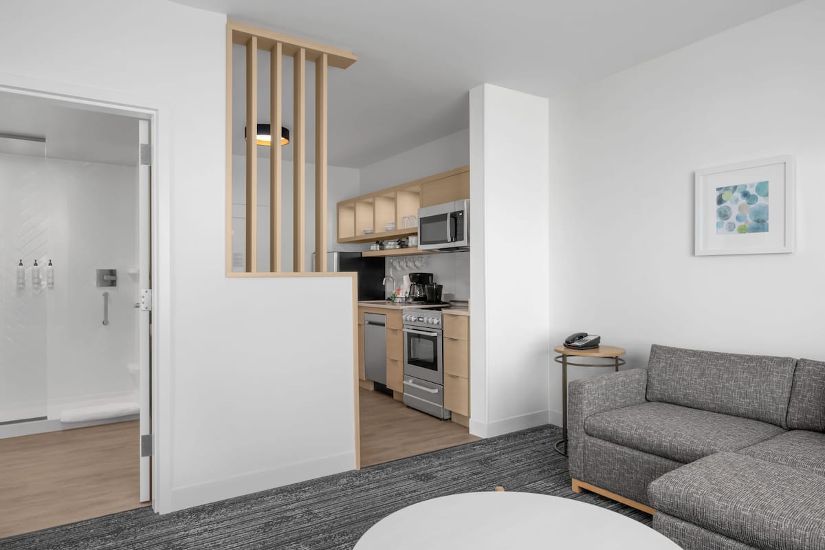1 bedroom, premium bedding, desk, iron/ironing board