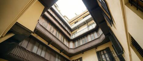 บริเวณภายนอก