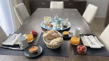 Desayuno completo incluido todos los días