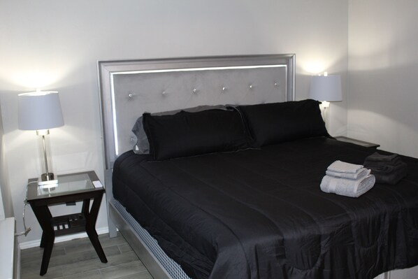 3 bedrooms, iron/ironing board, free WiFi, bed sheets