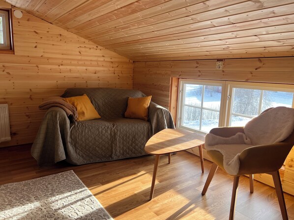 Maison, 1 chambre, fumeur, sauna | Salle de séjour