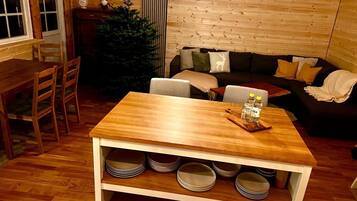 Rumah, 1 kamar tidur, Boleh Merokok, sauna | Ruang keluarga | Buku