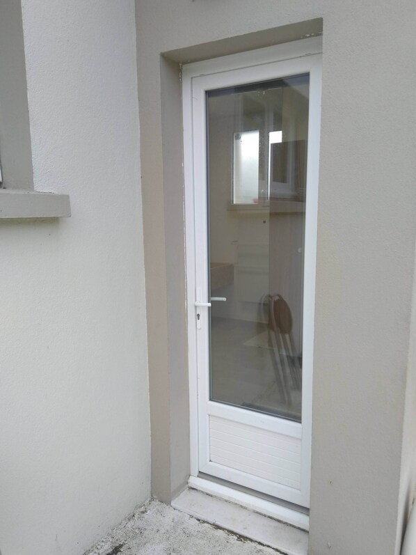 Exterior detail - New independent studio in house with garden (Dompierre-sur-Yon)