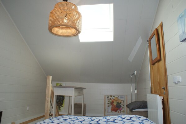 1 Schlafzimmer, Schreibtisch, Bügeleisen/Bügelbrett, kostenloses WLAN