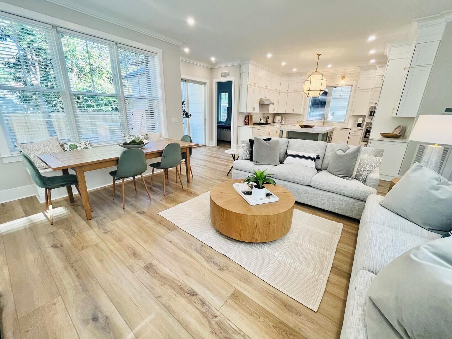 Casa, letti multipli, accesso alla piscina, vista piscina | Area soggiorno | Caminetto