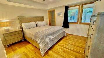 House, Multiple Beds, Balcony, Garden View | 4 bedrooms, individually decorated, individually furnished