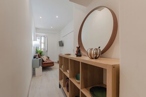 Interior - Bica Apartment by Pedro (Lisboa)
