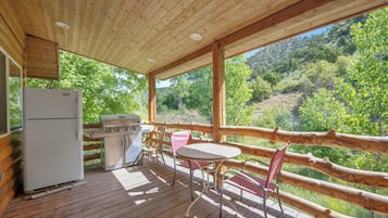 Cabana, 1 quarto, vista para a montanha | Terraço/pátio