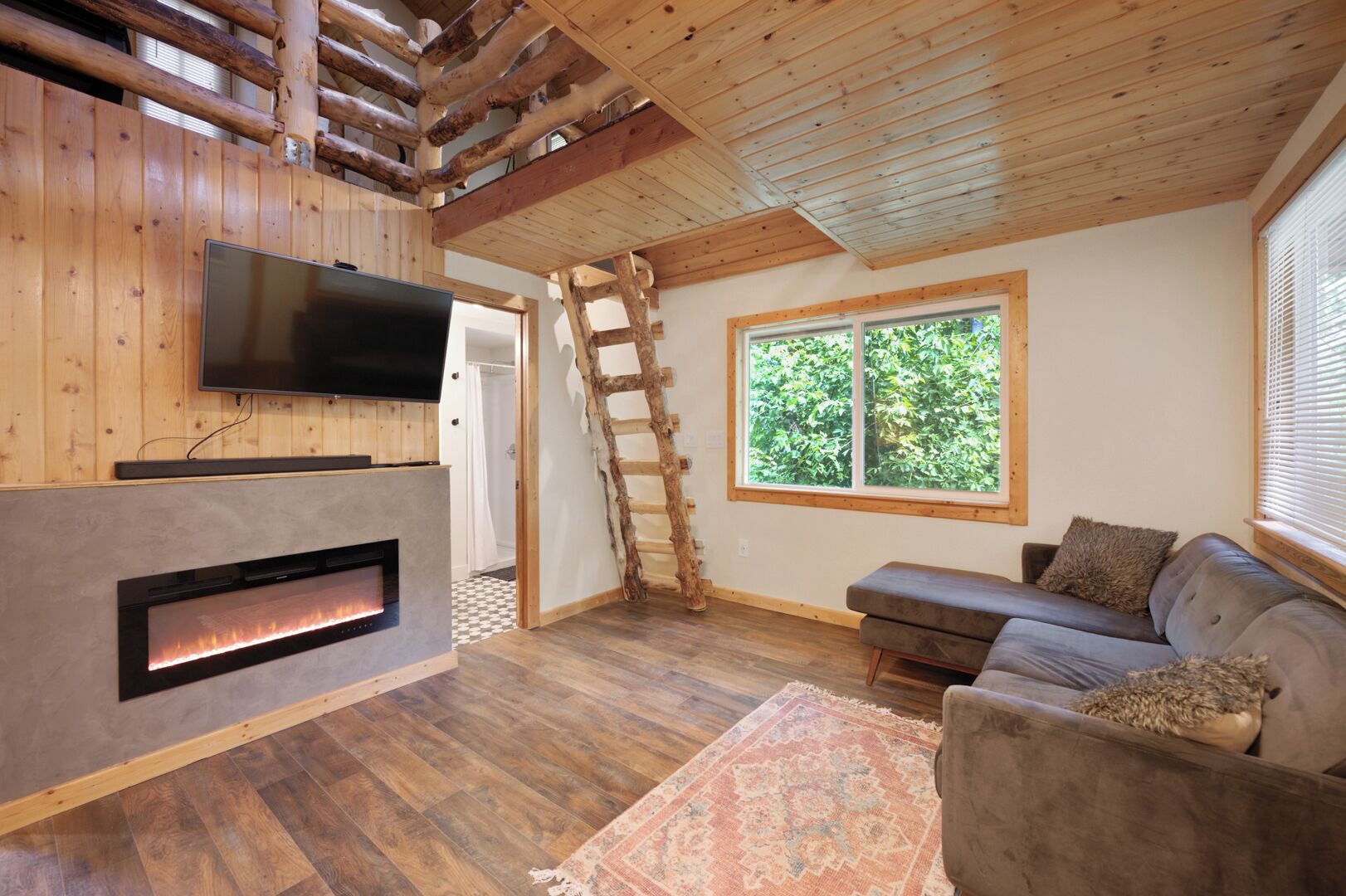 Cabin, 1 Bedroom, Mountain View | Living area | Smart TV