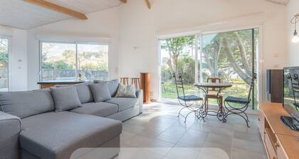 La Préfaillaise - 800m plage - Parking