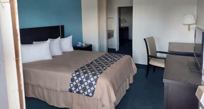 Vernal Inn