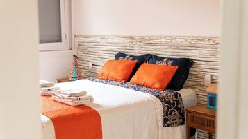 Quarto casal luxo, 1 cama Queen | Wi-Fi de cortesia