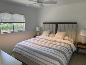 2 bedrooms, iron/ironing board, WiFi, bed sheets