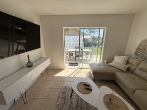 Smart TV, video library