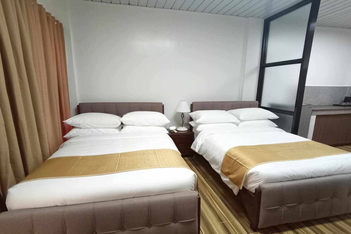 Superior Double or Twin Room | WiFi (free)