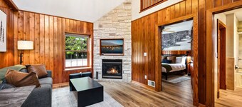 Spruce and Shore Motel