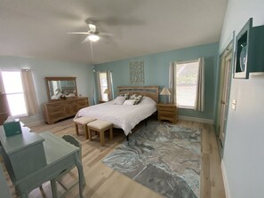 3 室のベッドルーム、アイロン / アイロン台、WiFi、ベッドシーツ