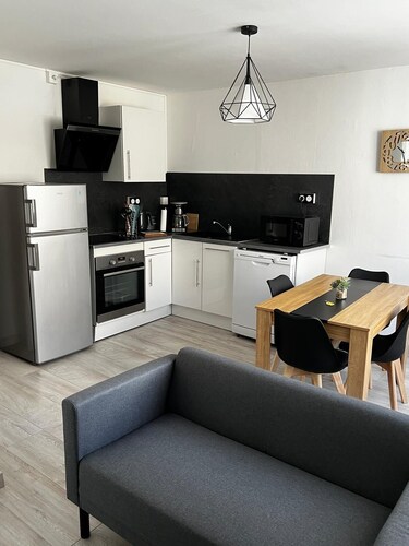 Bright, practical apartment in Evaux-les-Bains