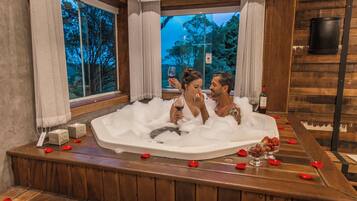 Bain à remous privé