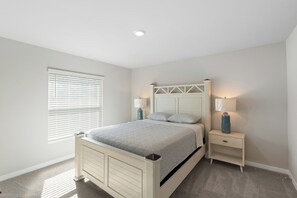 3 chambres, bureau, fer et planche à repasser, Wi-Fi gratuit