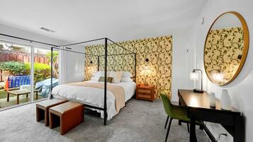 4 habitaciones, caja de seguridad en la habitación y escritorio