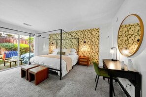 4 soverom, safe på rommet, skrivebord og strykejern/-brett