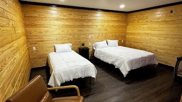 1 多间卧室、熨斗/熨衣板、WiFi、床单