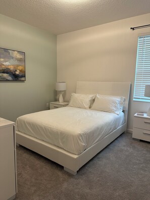 8 Schlafzimmer, Bügeleisen/Bügelbrett, WLAN, Bettwäsche