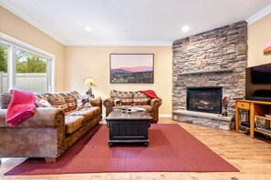 TV, fireplace, video games