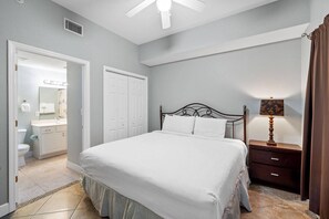 Condo, Multiple Beds (Tidewater 2903)