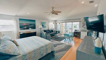 4 habitaciones, tabla de planchar con plancha, wifi y ropa de cama