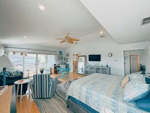 4 soverom, strykejern/-brett, wi-fi og sengetøy