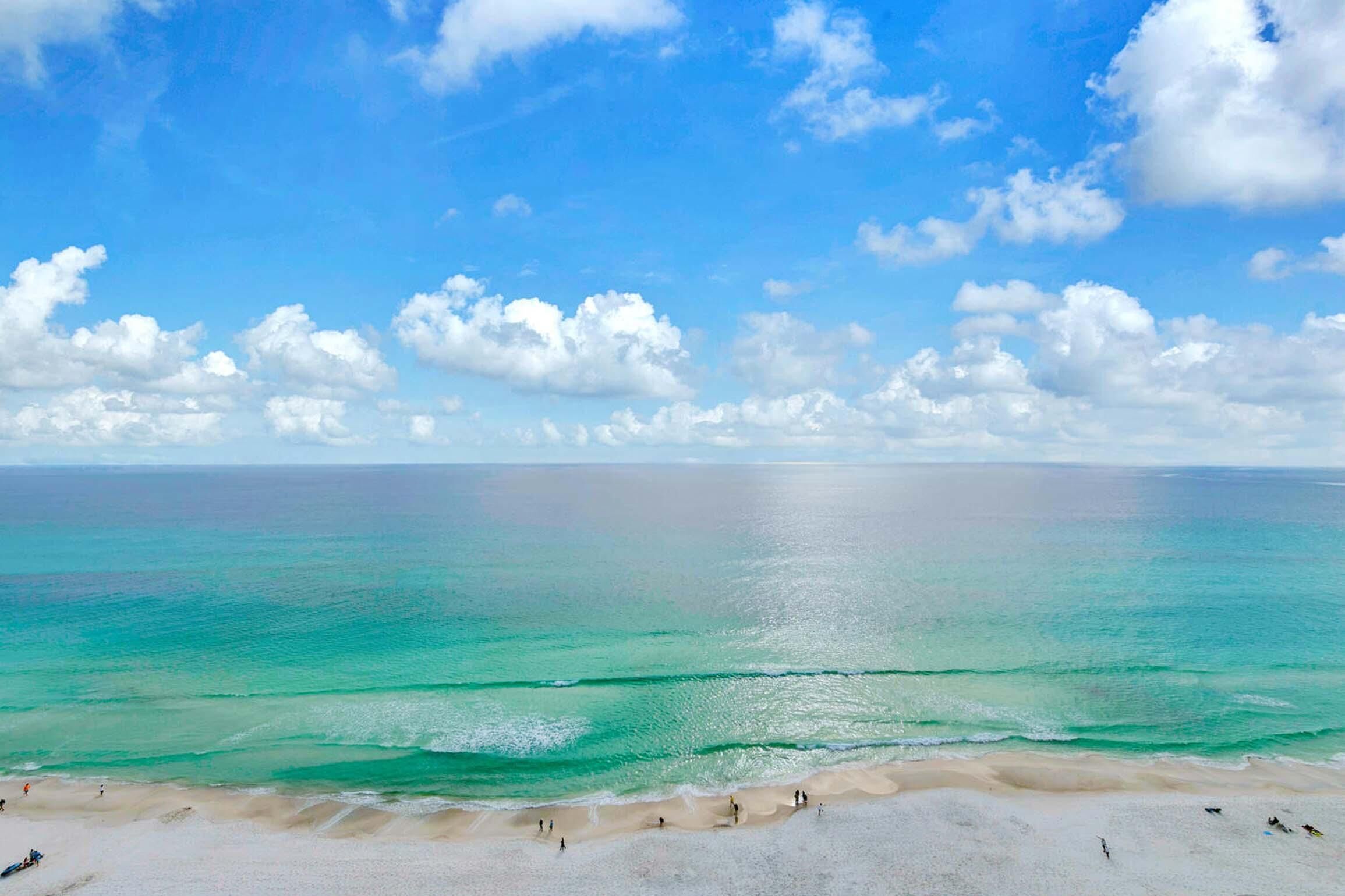 Condo, várias camas (Grandview East 1604) | Praia | Na praia 