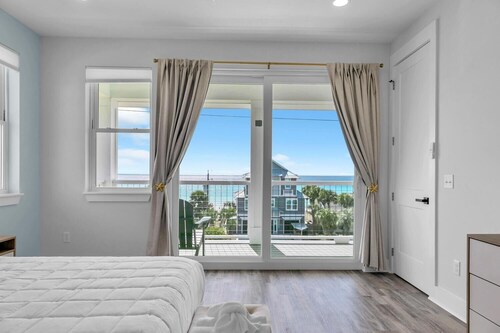 Golden Seashell East